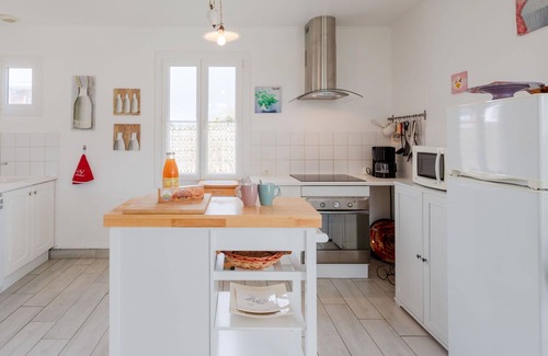 Anneville-sur-Mer House | Beautiful private villa for 6 people with WIFI, TV and pets allowed
