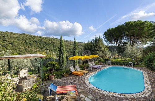 Greve in Chianti Villa | Private Villa with Pool & Panoramic Views - Rated 9.8/10