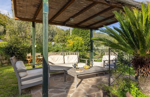 Greve in Chianti Villa | Private Villa with Pool & Panoramic Views - Rated 9.8/10