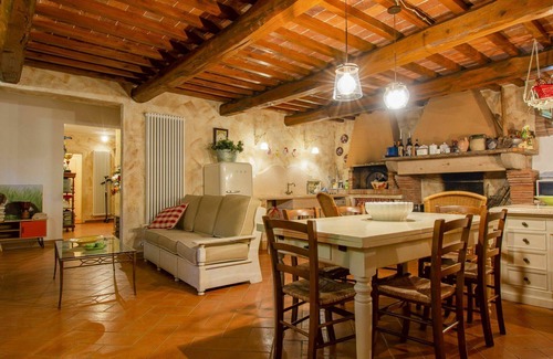 Bibbona House | Beautiful private villa for 8 people with private pool, WIFI, hot tub, TV, patio and pets allowed