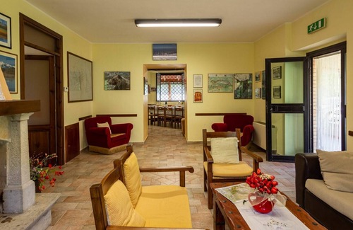 Taranta Peligna House | Beautiful private villa for 10 people with TV, terrace, pets allowed and parking