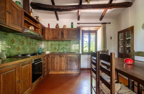 Monteriggioni House | Beautiful private villa for 8 guests with WIFI, private pool and TV, close to Siena