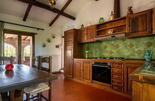 Monteriggioni House | Beautiful private villa for 8 guests with WIFI, private pool and TV, close to Siena