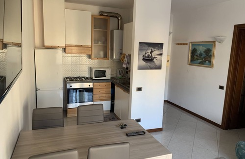 Borgo Roma Apartment | Prime Private Apartment Steps from the City Center