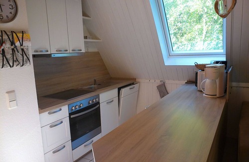 Bad Arolsen House | Charming Private Villa for 5 with Lake View & WiFi