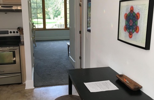 Hurley House | Beautiful Private Home in Historic Hurley with Fireplace