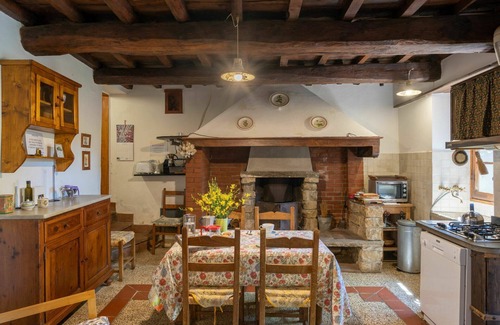 Pontassieve Villa | Private Villa Retreat for 6 with Pool & Family Amenities