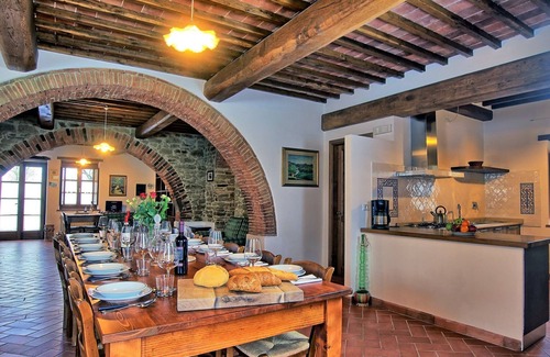 Bucine Villa | Exclusive Villa Retreat with Private Pool & Ocean Views