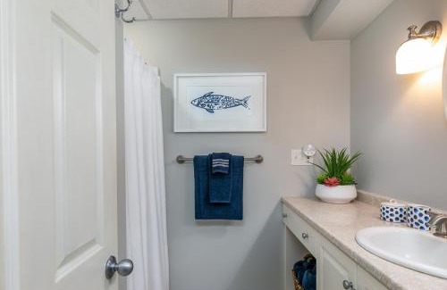 Kennebunk House | Idyllic Private Oasis on the River - Guest Rated 9.6