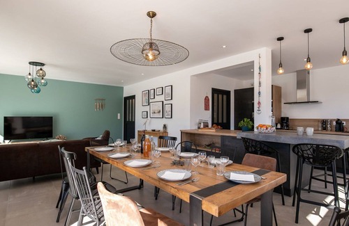 Brignogan-Plage House | Private Villa for 10 with Pool and Ocean View Amenities
