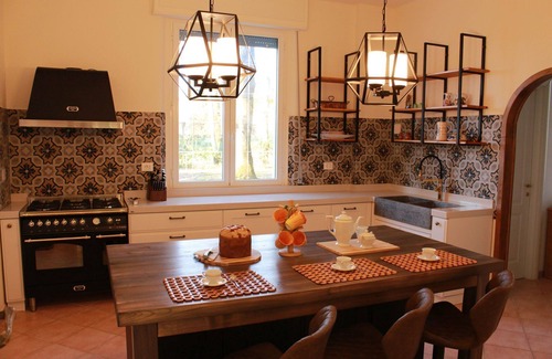 Massa Marittima Villa | Pet-Friendly Villa for 10 with Private Pool & High Ratings
