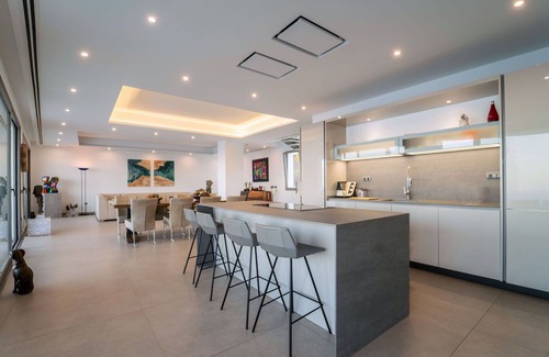 Manilva Villa | Private Villa Retreat with Pool, Ocean View & Pet Friendly