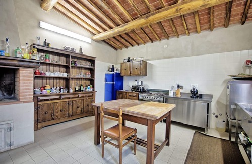 Montecarlo Villa | Private Villa with Pool & Panoramic Views - 9.4/10 Rating