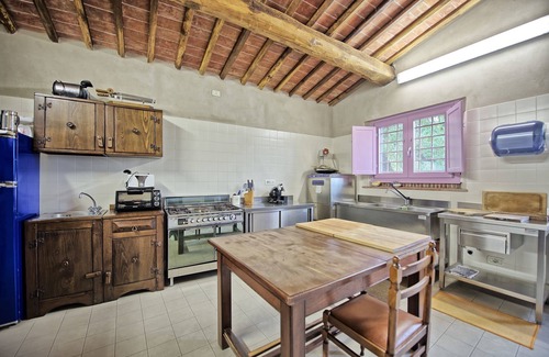 Montecarlo Villa | Private Villa with Pool & Panoramic Views - 9.4/10 Rating