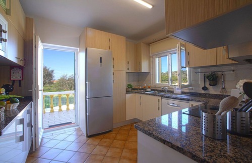 Cerro de Aguia Villa | Private Villa with A/C, Pool & Panoramic Ocean Views
