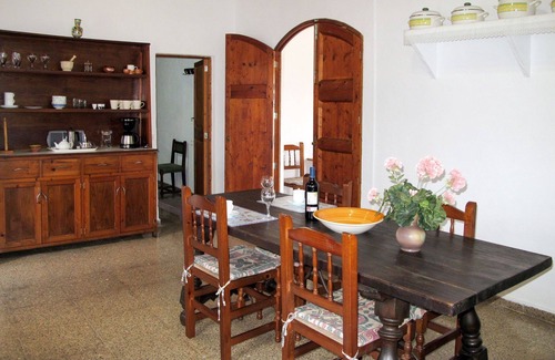 Cala Llombards House | Cozy Villa with Oceanfront Views and Pet-Friendly Perks