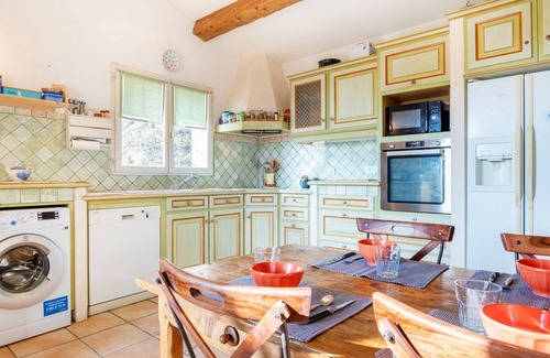 Tourtour House | Cozy Private Villa for 6 with Pool & Pet-Friendly Options