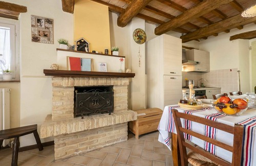Casinina House | Inviting Private Villa with Pool, Hot Tub & Scenic Views
