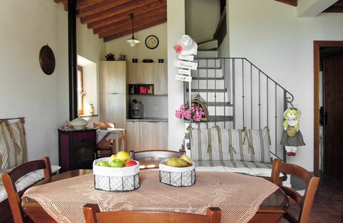 Volterra House | Cozy Private Villa for Two with WIFI and Terrace Access