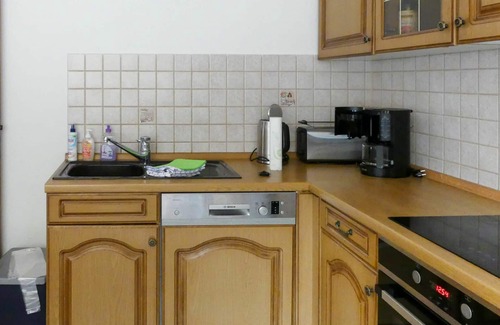 Boitin House | Perfect Villa for 10 with Lake View, Spa & WIFI Access