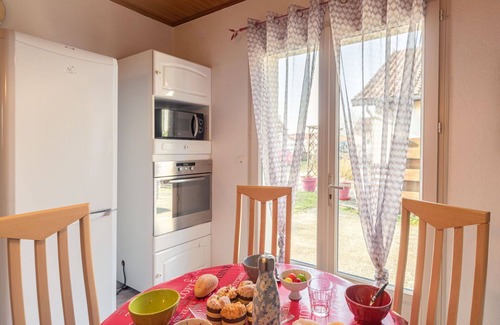Mimizan House | Cozy Private Villa for 4 with Ocean View & Pet Friendly