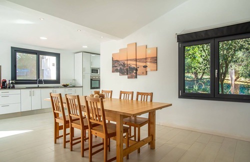 Lloseta House | Elegant Private Villa with Pool, WIFI & Panoramic Views