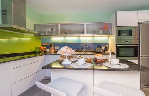 S'Illot-Cala Morlanda House | Private Villa for 6 with Ocean View, Kitchen & WiFi