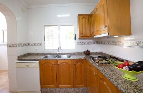 La Canuta House | Inviting Private Villa with Pool, Ocean View & Comforts