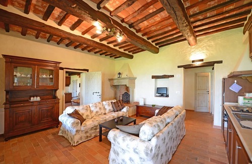 Arezzo Villa | Private Villa with Pool & Panoramic Views – Guest Rated 10/10