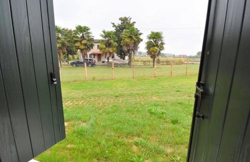 Malcontenta Villa | Inviting Private Villa with Pool, A/C, and Great Amenities