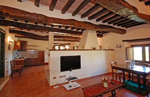 Narni Villa | Elegant Property with Private Pool in Tranquil Setting