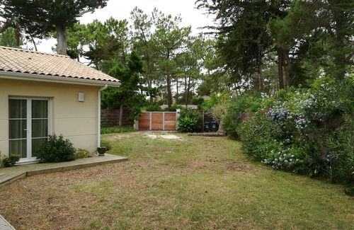 Cap-Ferret Villa | Recent Villa at Cap Ferret: Oceanfront Bliss Awaits You