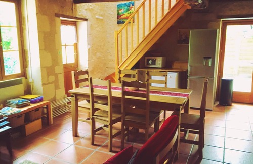 Juignac House | Serene Retreat with Private Pool and Family-Friendly Amenities