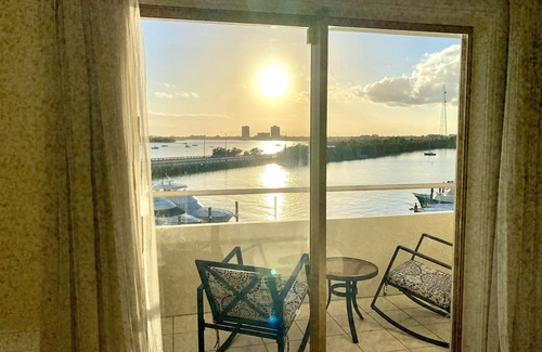 North Bay Village Apartment | Stylish Waterfront Apartment with Pool, 5 Min to Beach