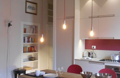 Ghisolfa House | Stylish Renovated Apartment with Breakfast & Family-Friendly Amenities