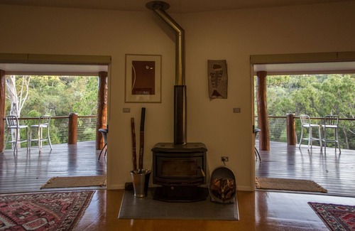 Millstream House | Beautiful river frontage Luxury acreage House