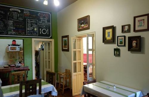 Historic Centre Bed & Breakfast | Inviting Room in La Esperanza, San José with Breakfast
