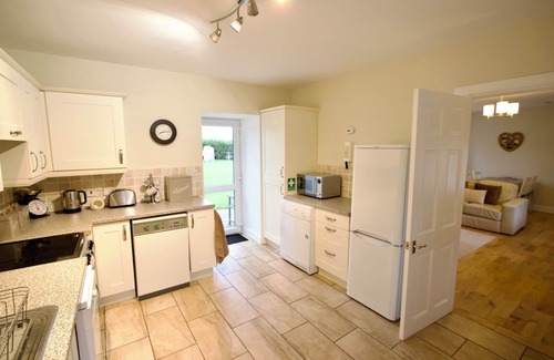 Bowsden Cottage | Idyllic Northumberland Retreat: The Arches with Ocean Views