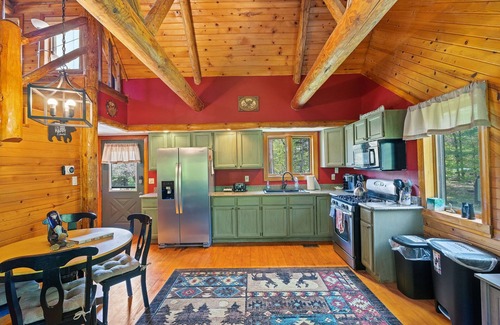 Hadley Cabin | Tranquil Sacandaga Lake Cabin with Private Access & Views