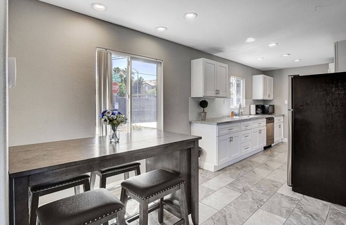 Rancho Oakey House | Tranquil Retreat Just Moments from the Strip with Pool