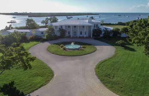Key West House | Idyllic Private Island Retreat Linked to Vibrant Key West