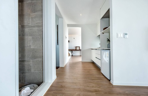 Aewol House | Scenic Sea View Retreat - CASA de AEWOL, Rated 10/10