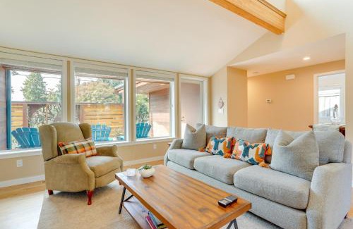 Arbor Heights House | Relaxing Seattle Home with Patio, 9 Mi to Downtown