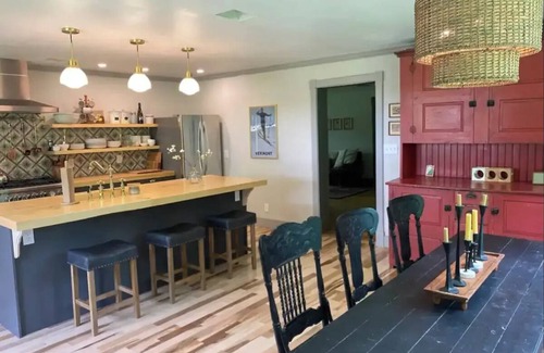 Stowe Area House | Serene Maple Corner Cottage: Ski, Swim & Explore Near Curtis Pond