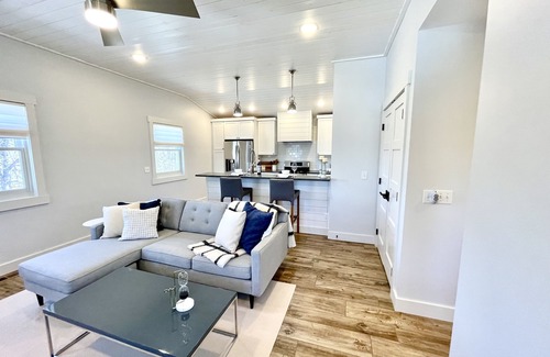 Spearfish Apartment | Guest Rated 10/10: Serene Carriage House Retreat