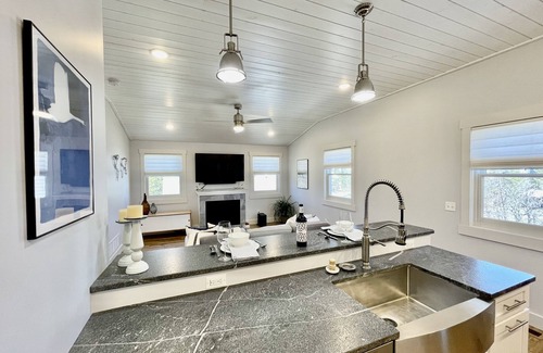 Spearfish Apartment | Guest Rated 10/10: Serene Carriage House Retreat