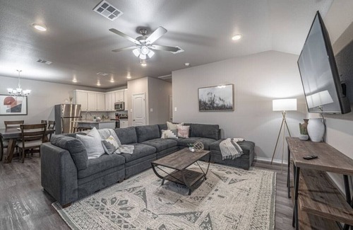 Shallowater House | Inviting Shallowater B - Family-Friendly 3BR/2BA Haven