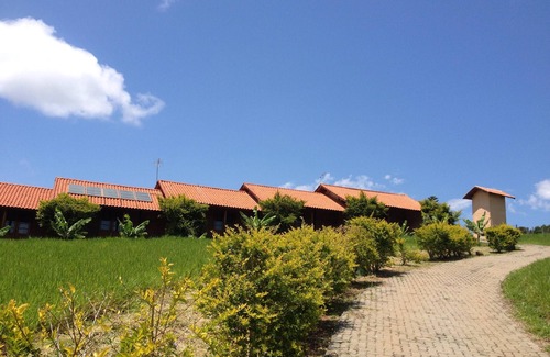 Itapetinga House | Ideal Retreat for 12 with Ocean View & Private Pool