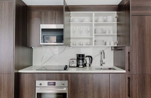 SoHo Apartment | Beautiful Soho 1BR w/In-Unit Laundry, nr Film Center, by Blueground