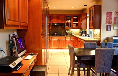 Sunshine Gardens House | Oceanfront Family Retreat with Hot Tub & Pool Access